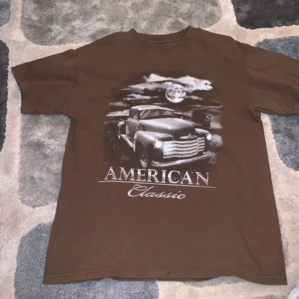 Cool vintage looking shirt